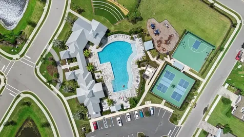 4607 Rainwater Glen Bradenton FL 34211