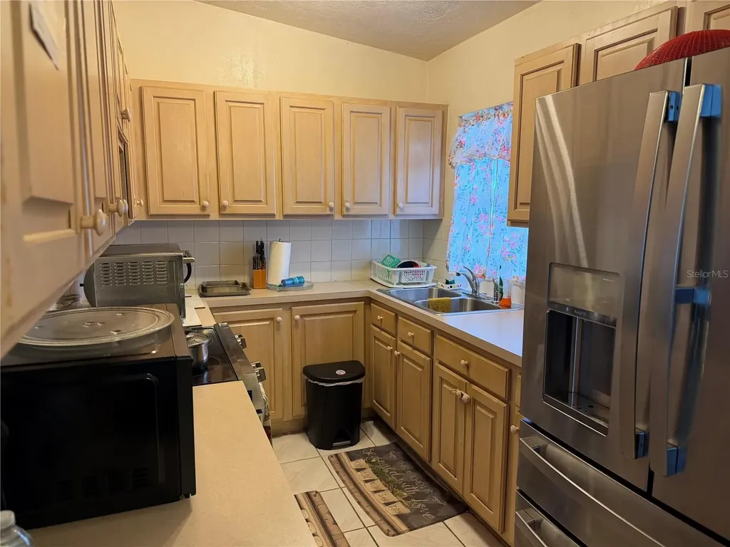 32 Roanoke Drive Fort Myers FL 33905