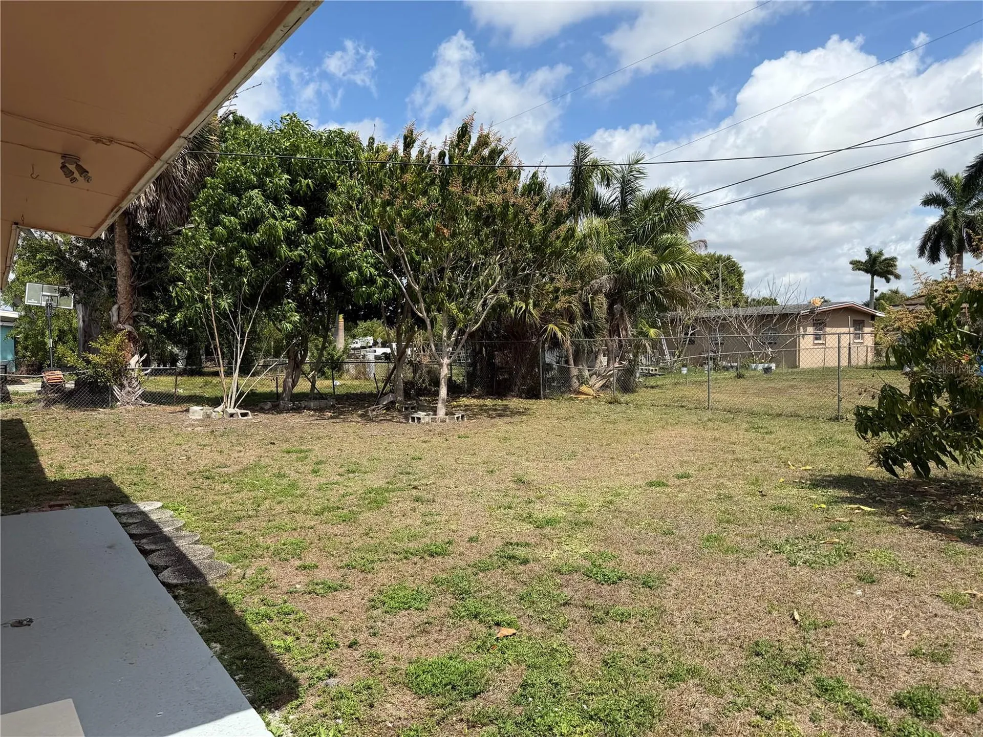 32 Roanoke Drive Fort Myers FL 33905