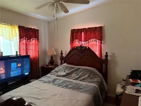 32 Roanoke Drive Fort Myers FL 33905