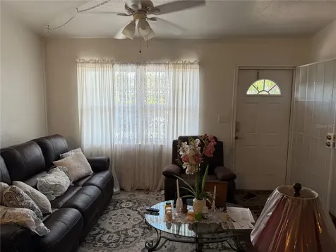 32 Roanoke Drive Fort Myers FL 33905