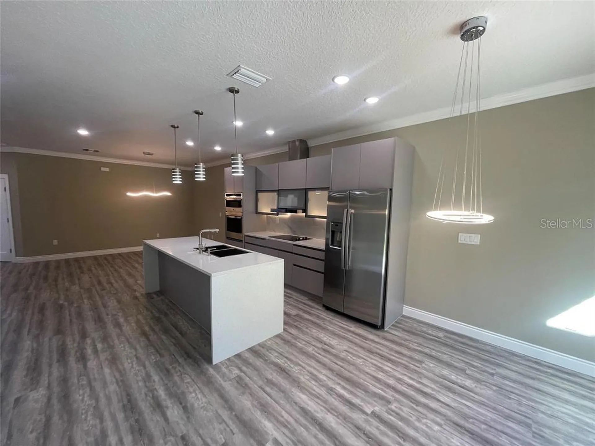 1807 Brentwood Court Davenport FL 33837
