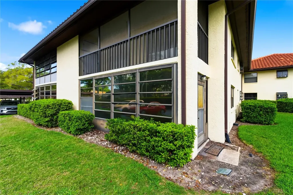 2506 Hammock Court Clearwater FL 33761