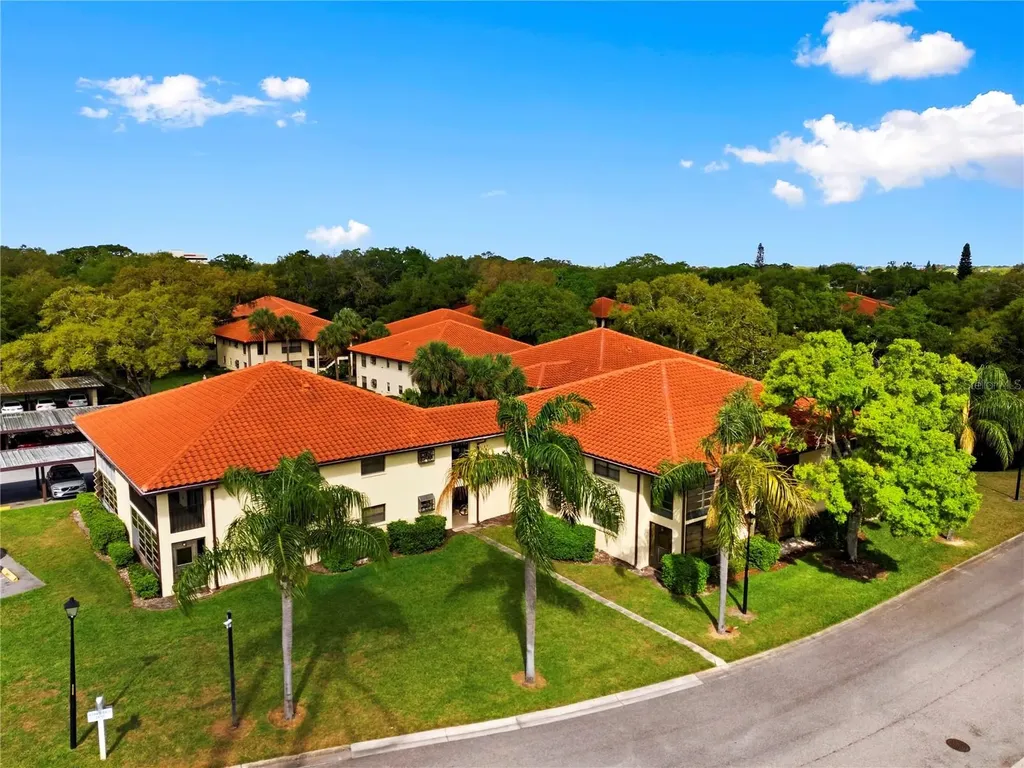 2506 Hammock Court Clearwater FL 33761
