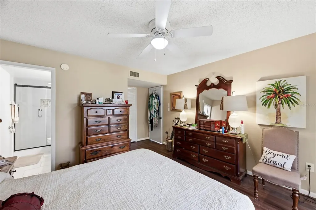 2506 Hammock Court Clearwater FL 33761