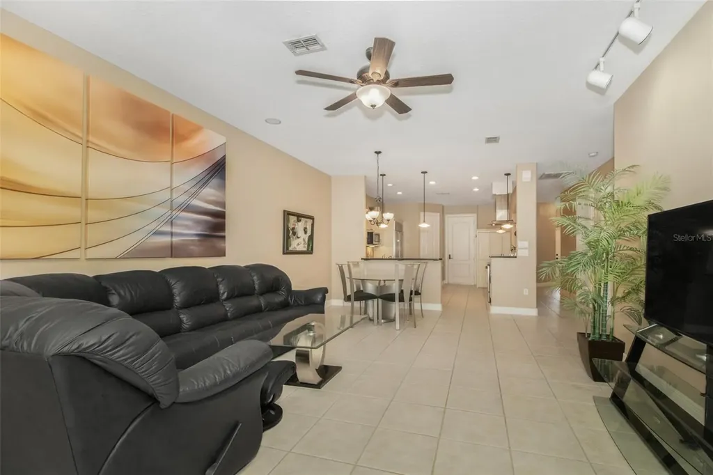 19331 Haskell Place Land O Lakes FL 34638