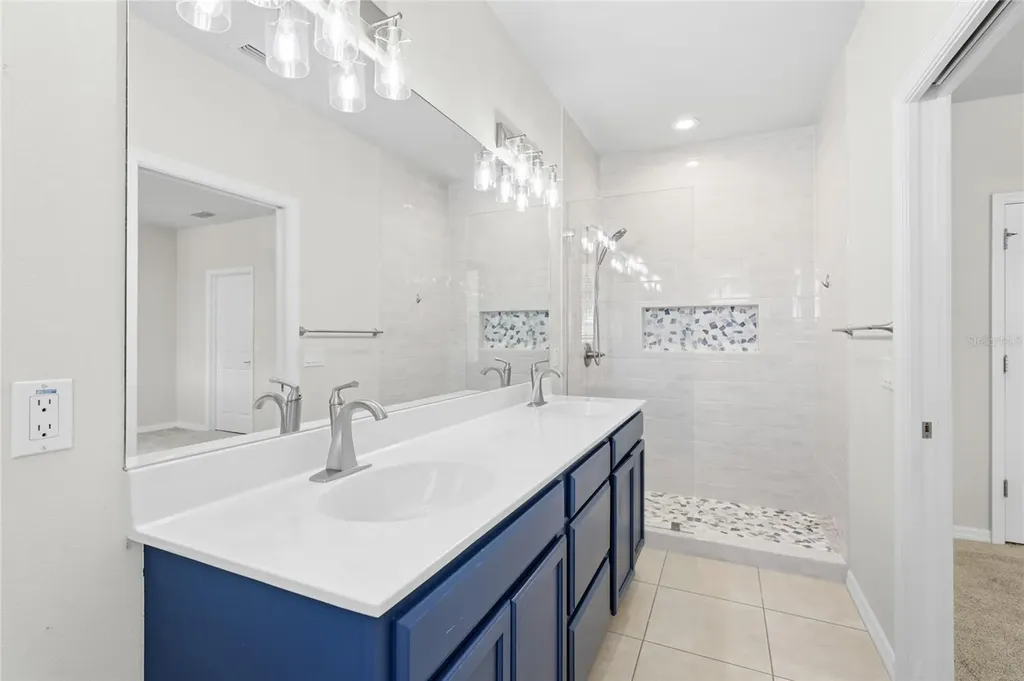 3730 82nd Avenue Circle E Sarasota FL 34243