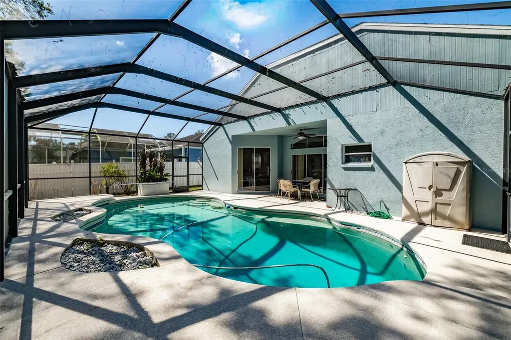 3732 Hollow Wood Drive Valrico FL 33596