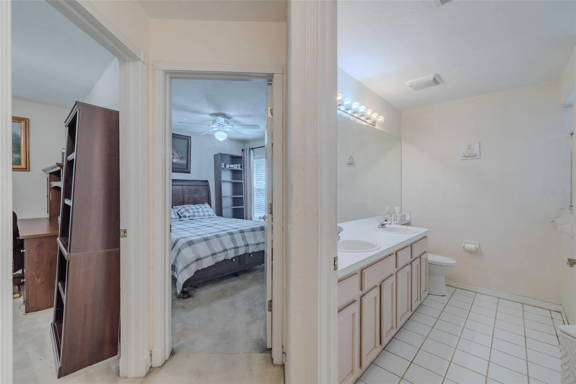 3732 Hollow Wood Drive Valrico FL 33596
