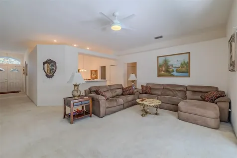 3732 Hollow Wood Drive Valrico FL 33596