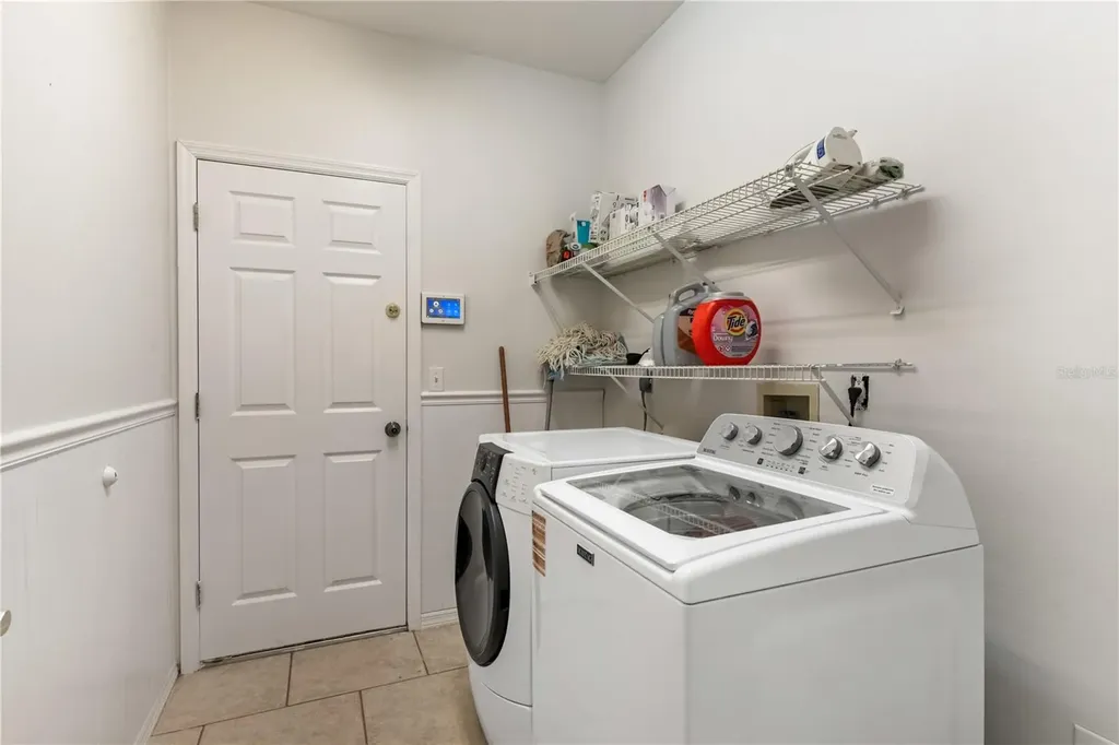 6801 Superior Street Circle Sarasota FL 34243