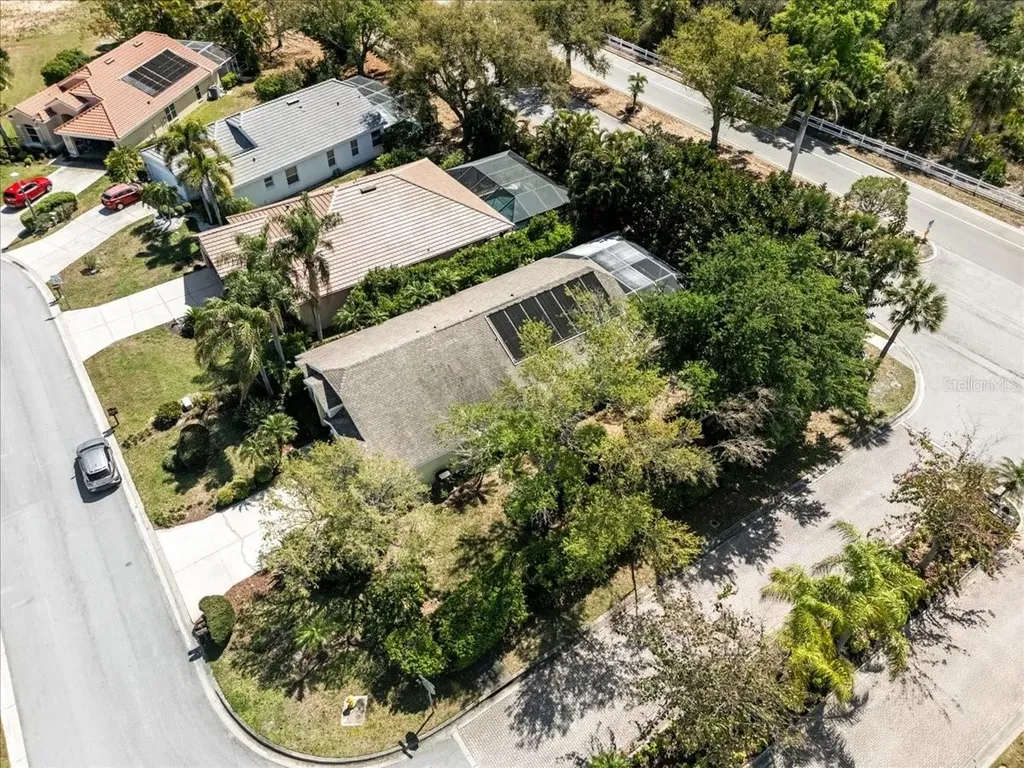 6801 Superior Street Circle Sarasota FL 34243