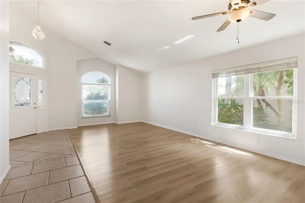 6801 Superior Street Circle Sarasota FL 34243