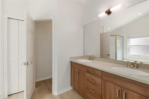 6801 Superior Street Circle Sarasota FL 34243