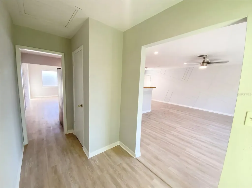 408 Ocean Court Clearwater FL 33756