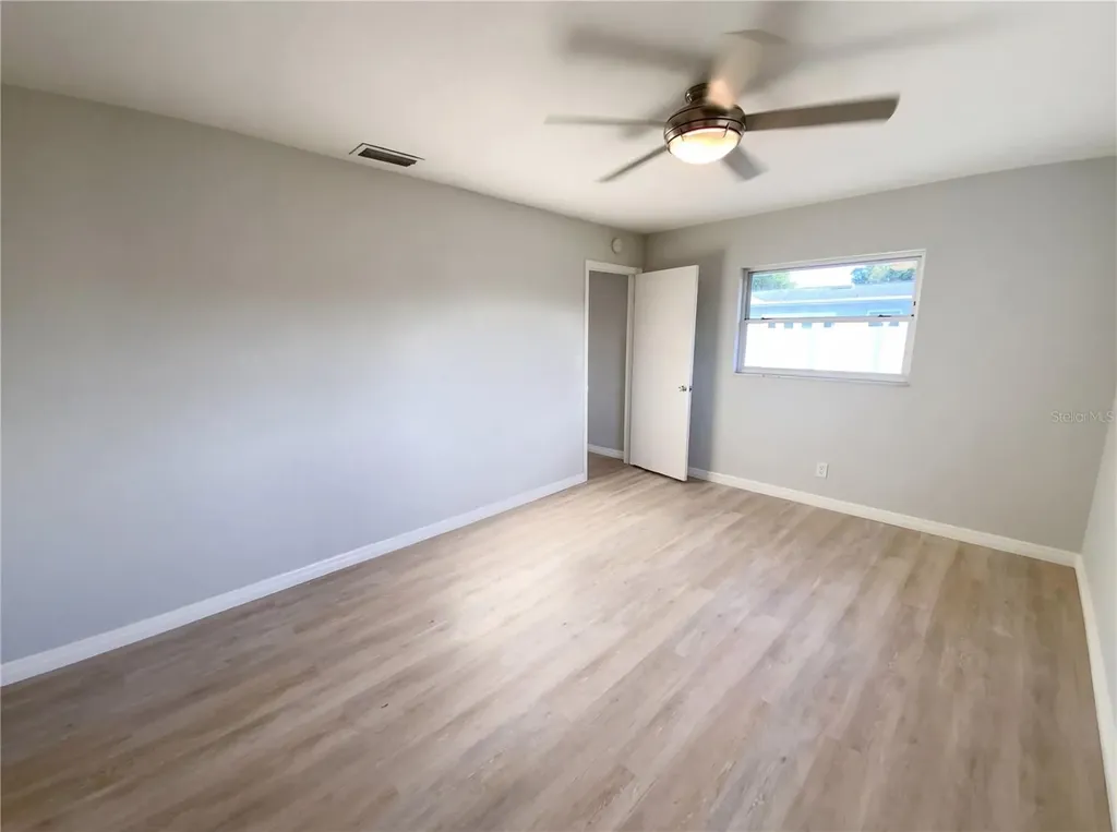 408 Ocean Court Clearwater FL 33756