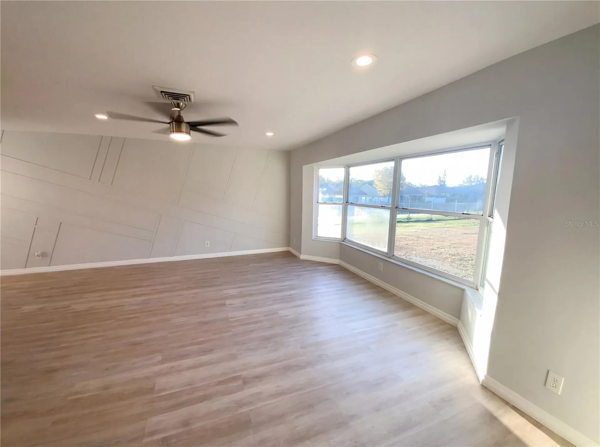 408 Ocean Court Clearwater FL 33756