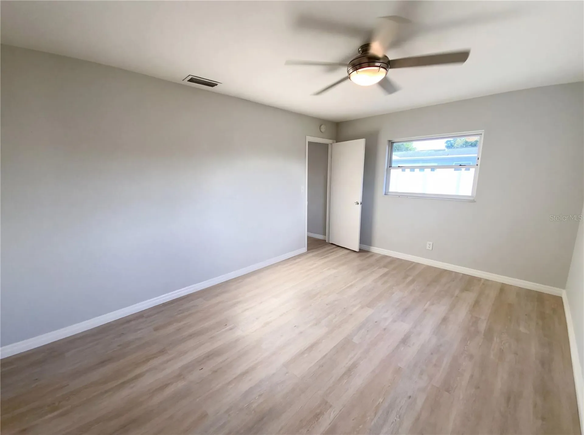 408 Ocean Court Clearwater FL 33756