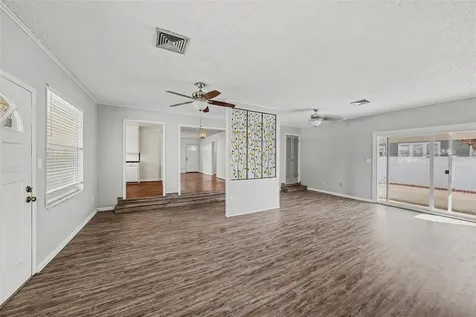 509 N Walker Street Plant City FL 33563
