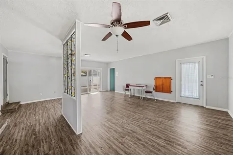 509 N Walker Street Plant City FL 33563
