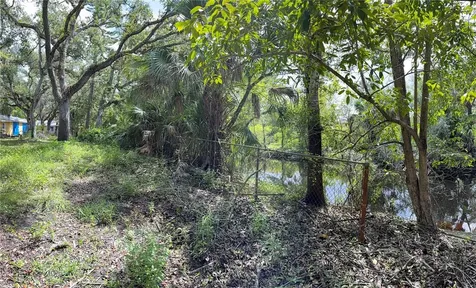 673 S Moon Drive Venice FL 34292