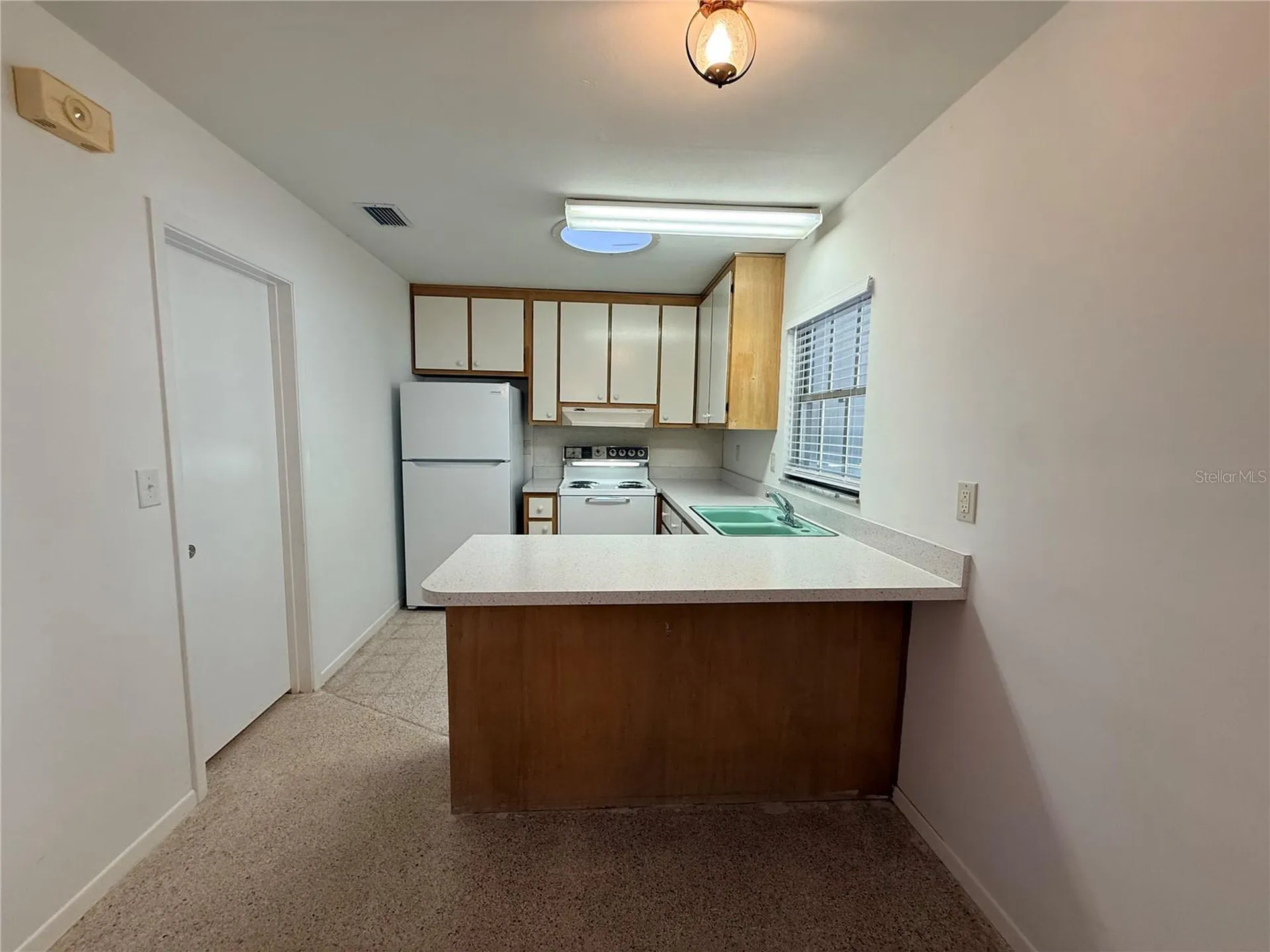135 W Minnesota Avenue Deland FL 32720