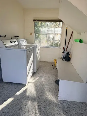135 W Minnesota Avenue Deland FL 32720