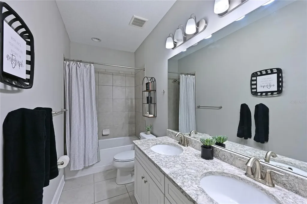 4979 60th Avenue Circle E Ellenton FL 34222