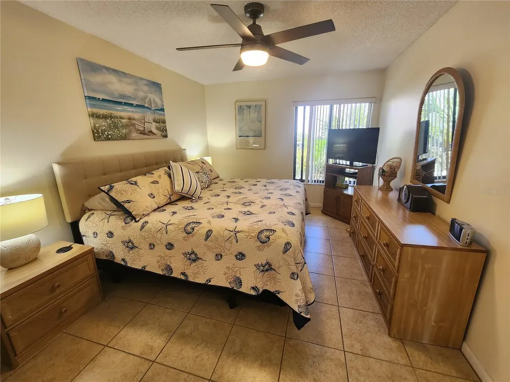 6287 Bahia Del Mar Circle St Petersburg FL 33715
