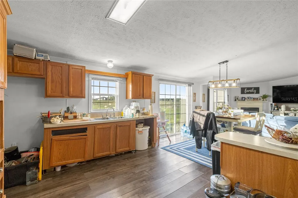 2061 NW 165th Court Road Dunnellon FL 34432