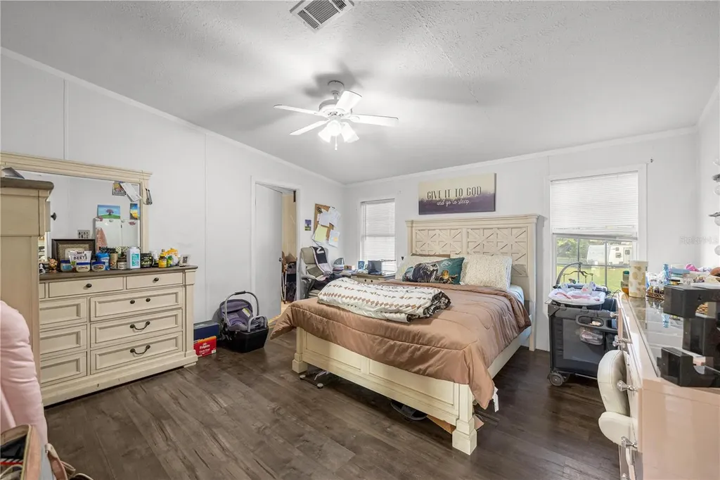 2061 NW 165th Court Road Dunnellon FL 34432
