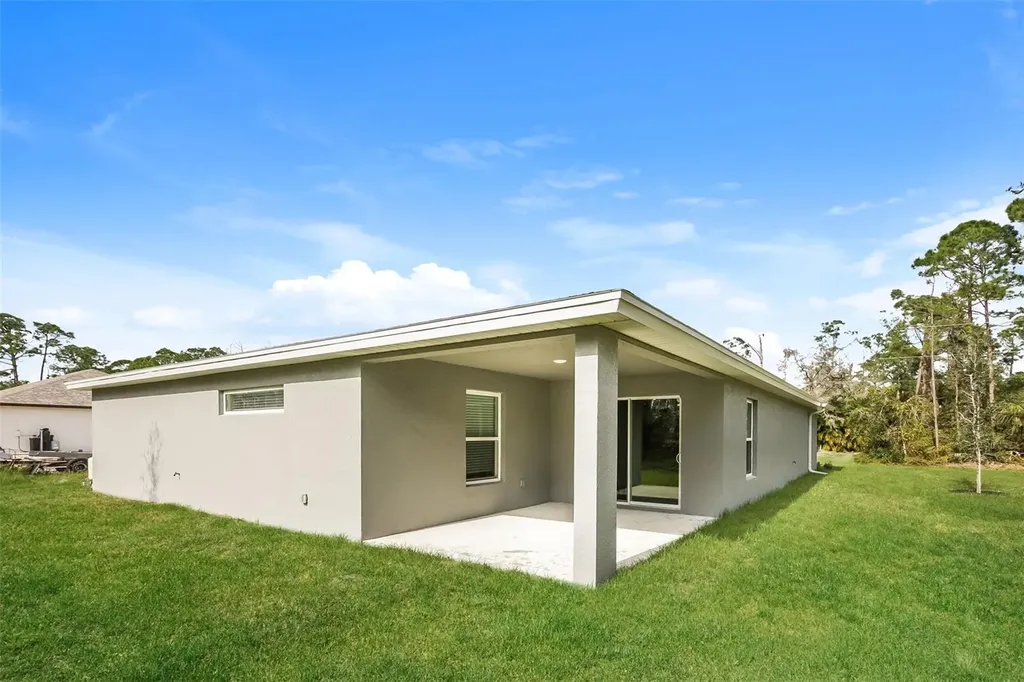 3592 Giblin Drive North Port FL 34286