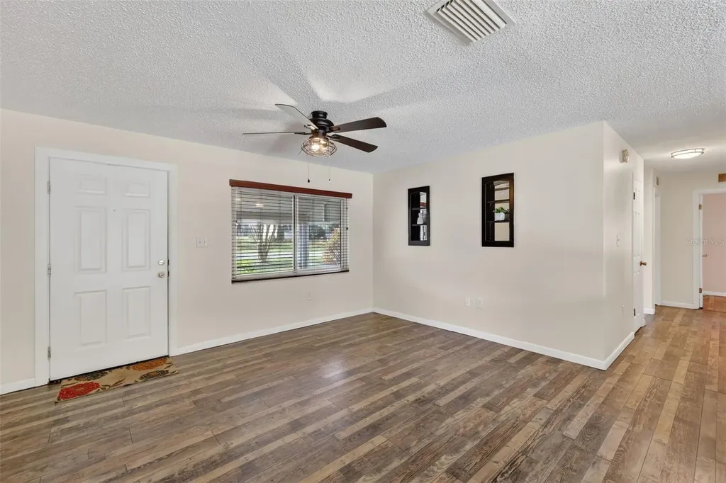 405 Tropic Circle Fruitland Park FL 34731