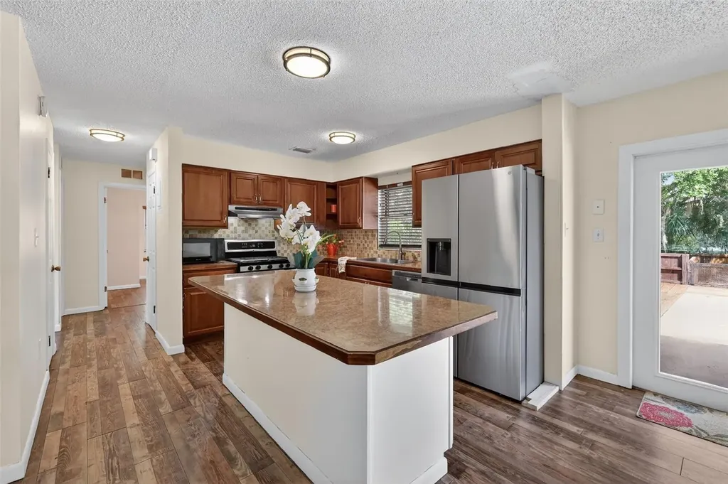 405 Tropic Circle Fruitland Park FL 34731