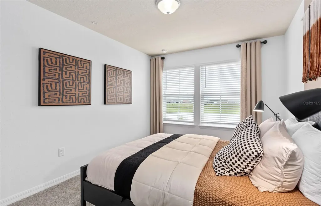 10124 Hadley Street Orlando FL 32829