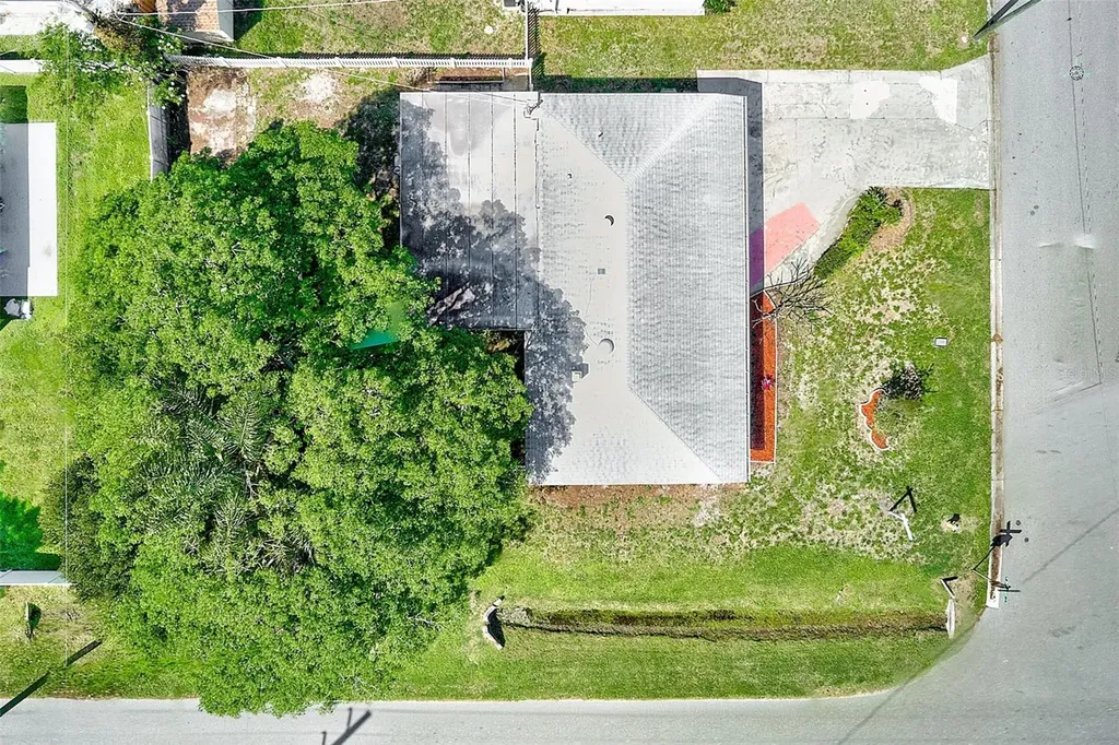 4102 W Bay Vista Avenue Tampa FL 33611
