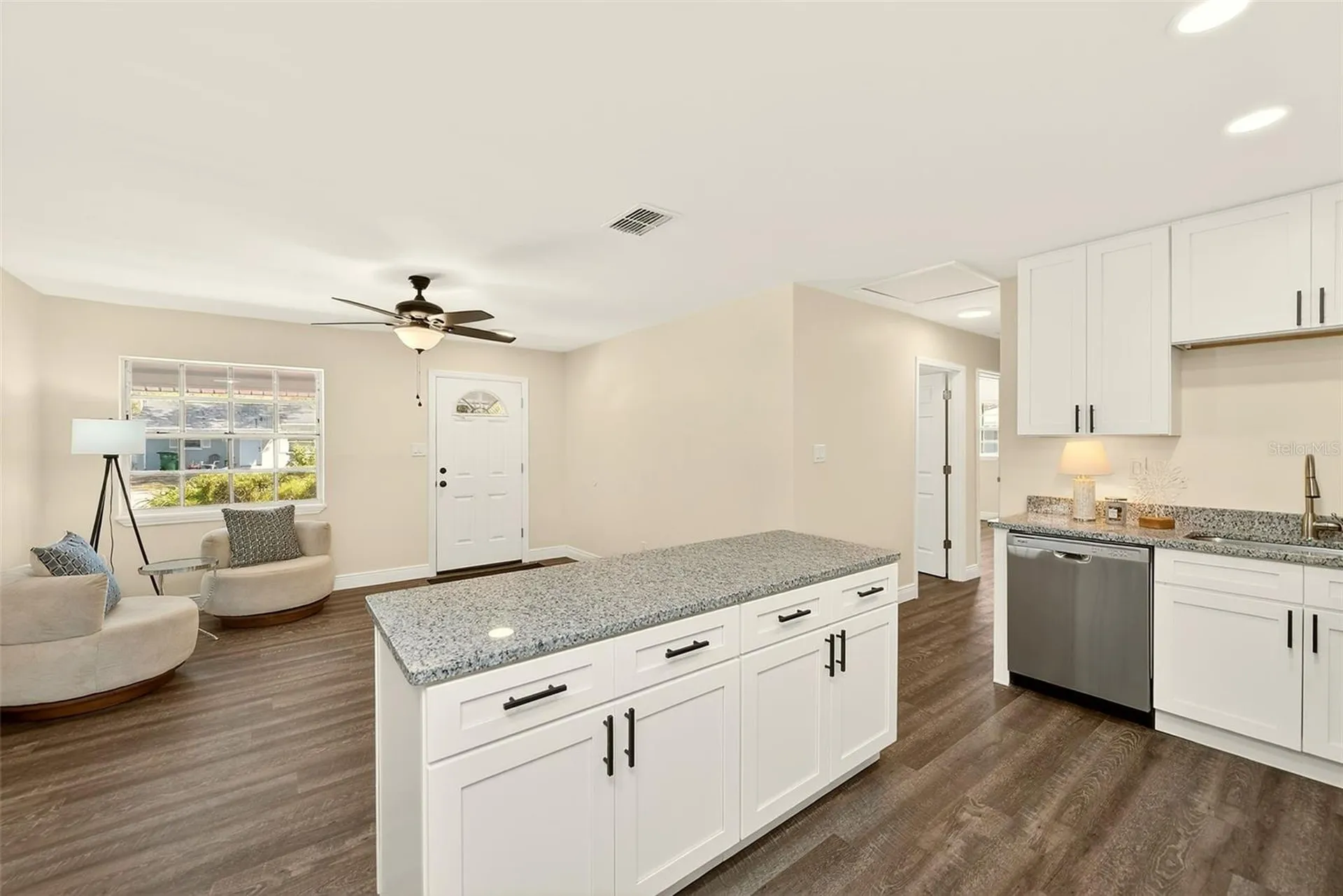 4102 W Bay Vista Avenue Tampa FL 33611