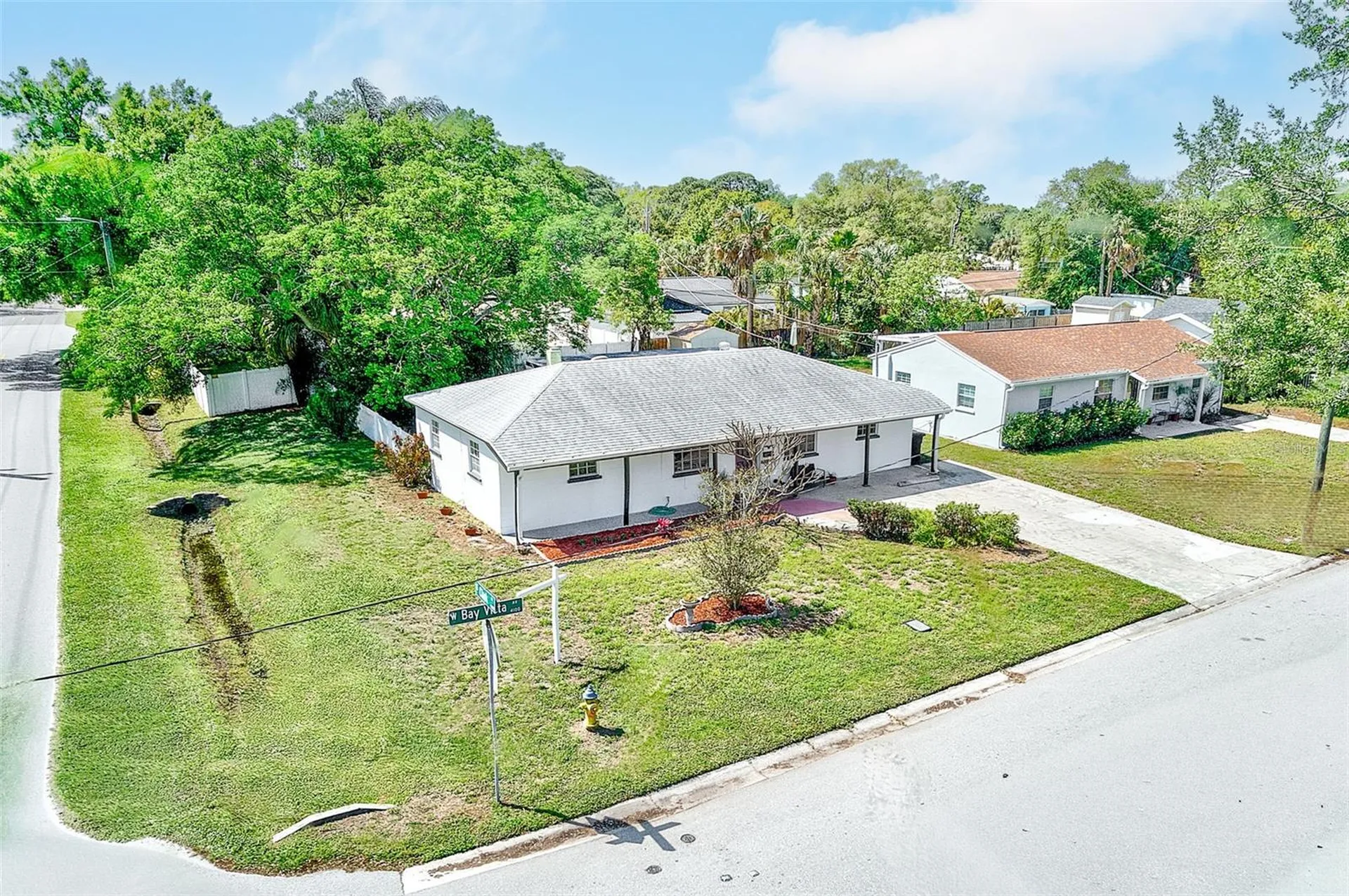 4102 W Bay Vista Avenue Tampa FL 33611