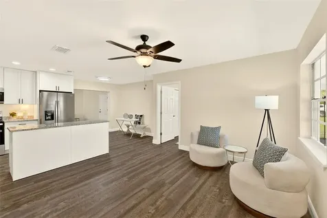4102 W Bay Vista Avenue Tampa FL 33611