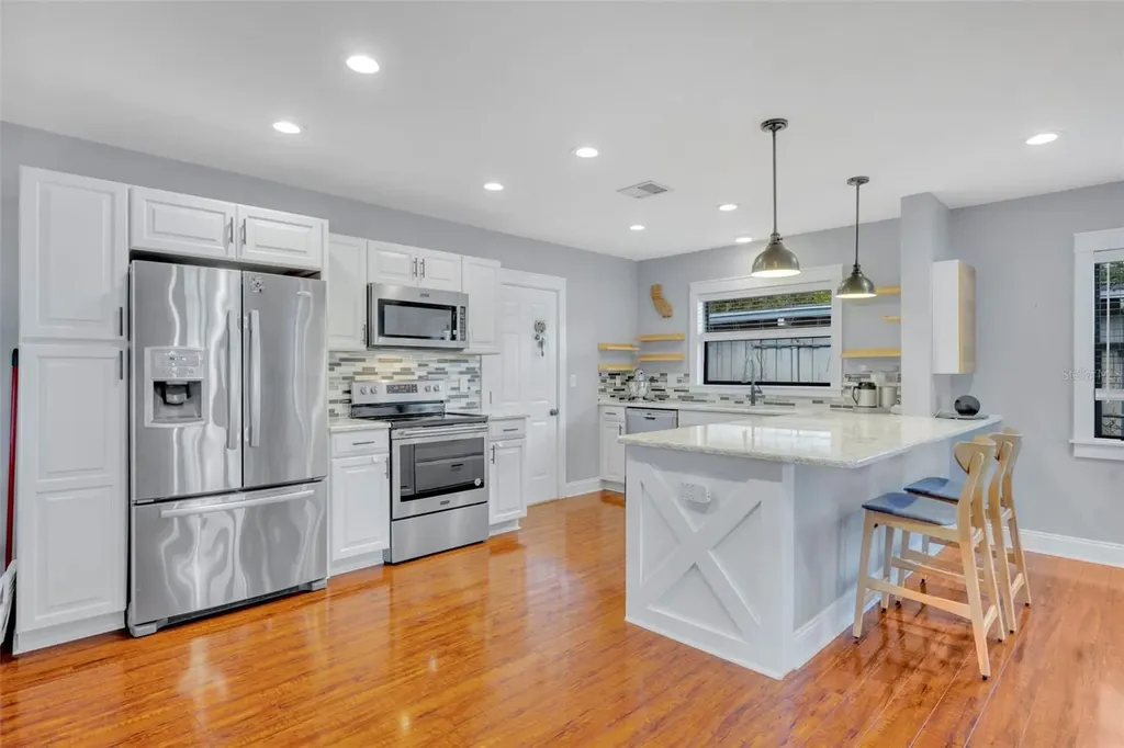 1081 Lake Weldona Drive Orlando FL 32806