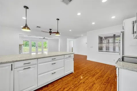 1081 Lake Weldona Drive Orlando FL 32806