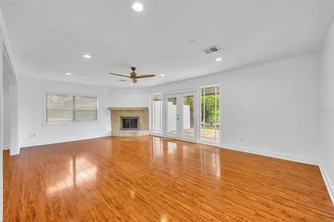1081 Lake Weldona Drive Orlando FL 32806