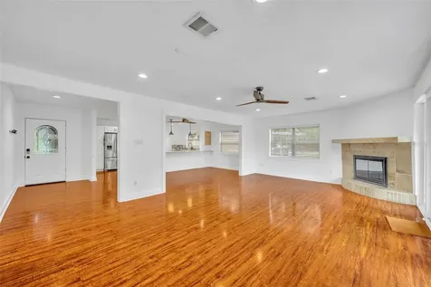 1081 Lake Weldona Drive Orlando FL 32806