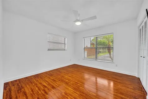 1081 Lake Weldona Drive Orlando FL 32806