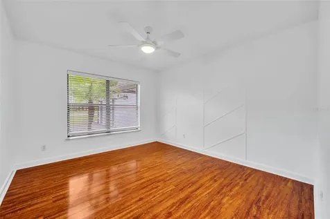 1081 Lake Weldona Drive Orlando FL 32806