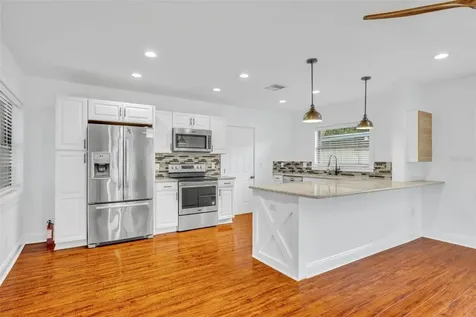 1081 Lake Weldona Drive Orlando FL 32806