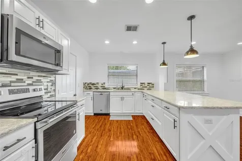 1081 Lake Weldona Drive Orlando FL 32806