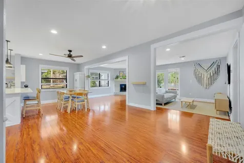 1081 Lake Weldona Drive Orlando FL 32806