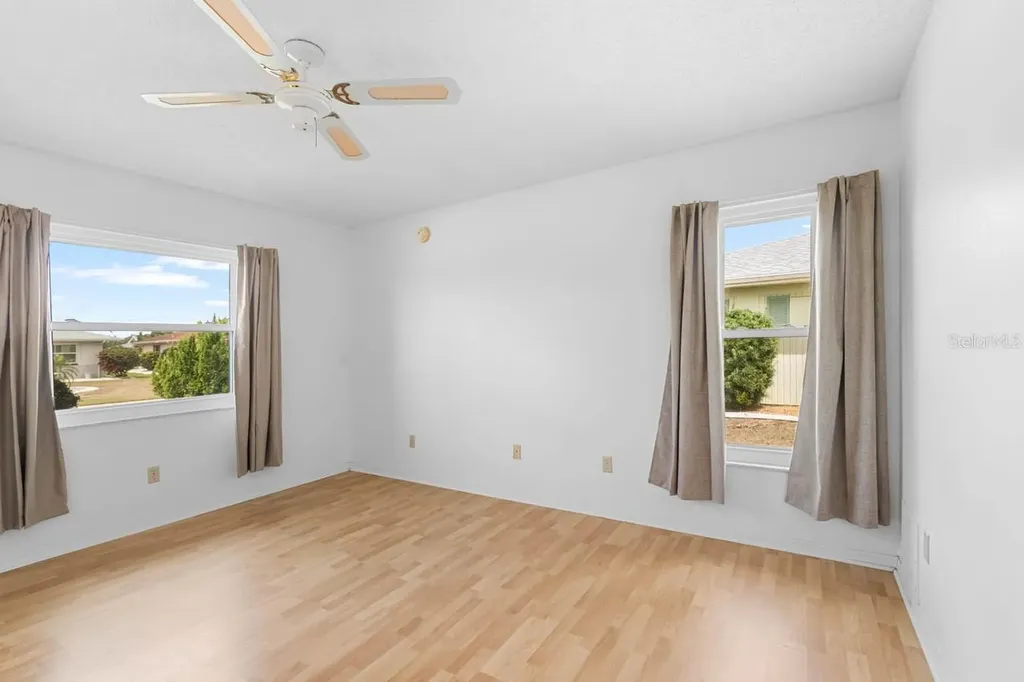 656 Fort Duquesna Drive Sun City Center FL 33573