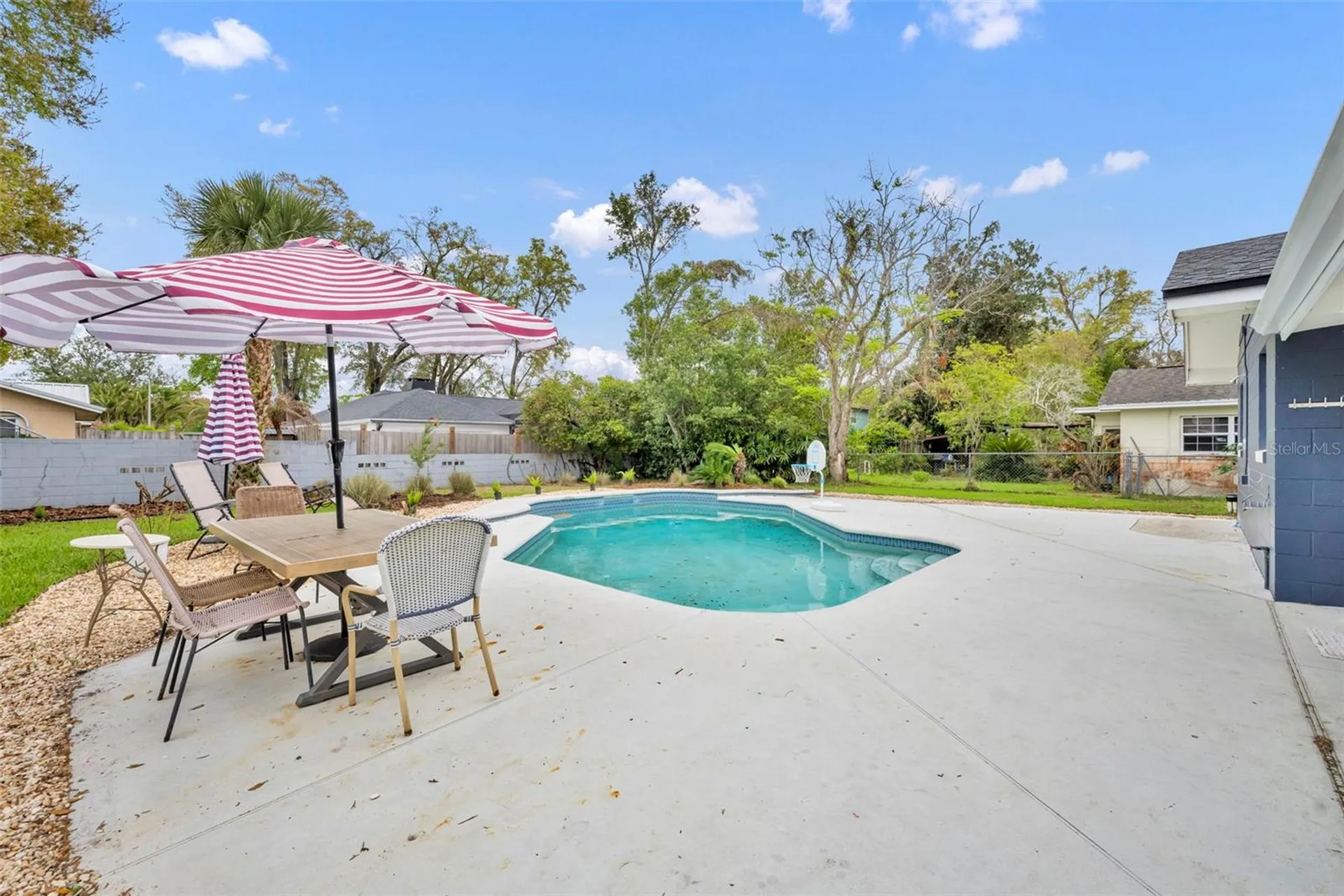815 Arlington Boulevard Altamonte Springs FL 32701